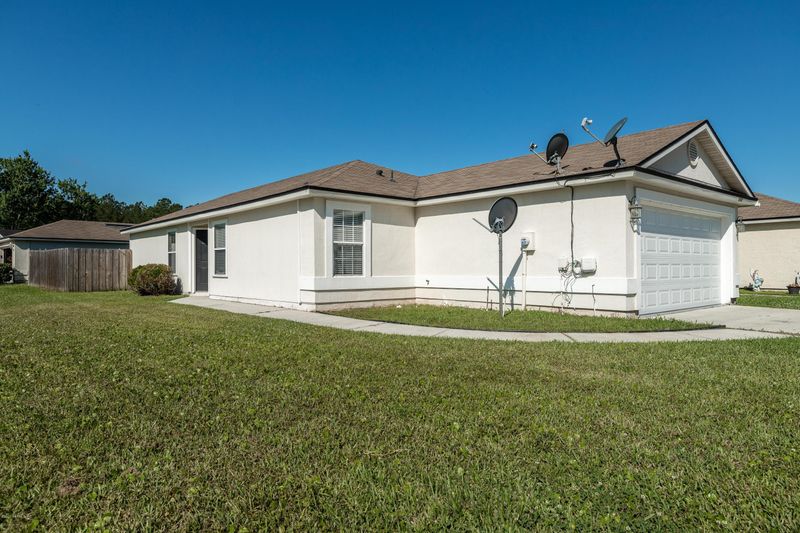 1916 Longneedle Ln, Middleburg, FL 32068