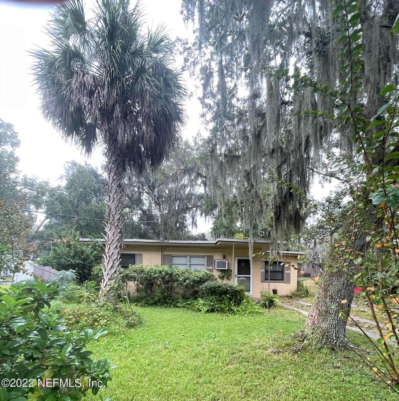 1917 Solomon St, Orange Park, FL 32073