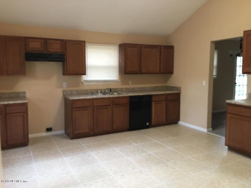 1918 Long Bay Rd, Middleburg, FL 32068