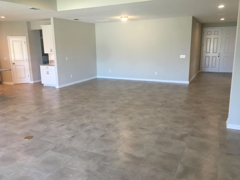 192 Cypress Banks Dr, St Johns, FL 32259