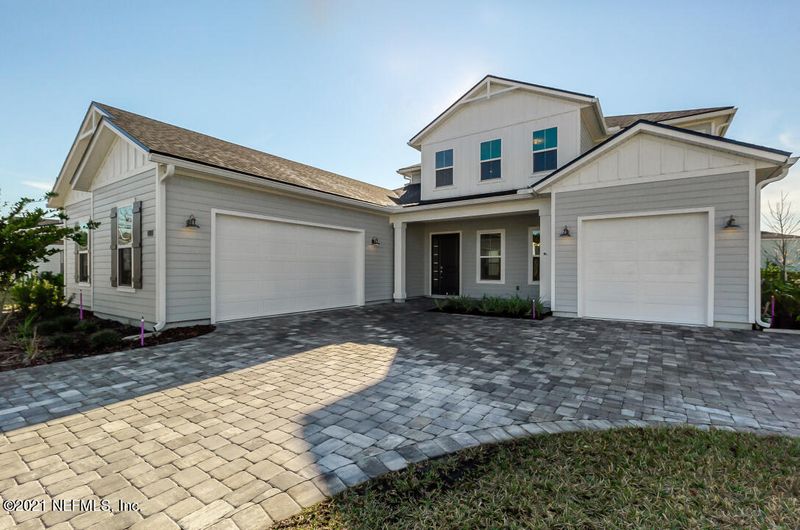 192 Morning Mist Ln, St Johns, FL 32259