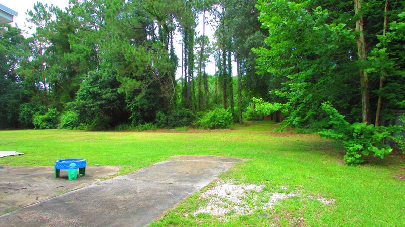 1920 Sheridan Dr, St Augustine, FL 32084