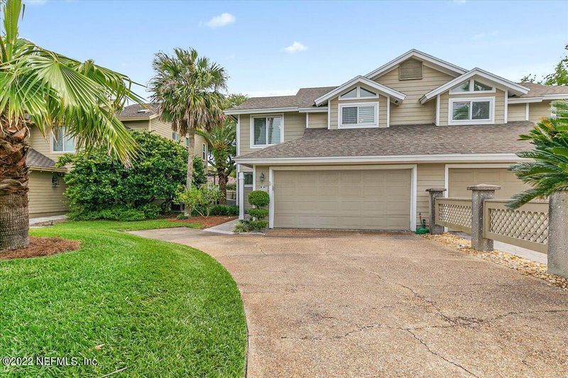 1921 Seminole Rd, Atlantic Beach, FL 32233