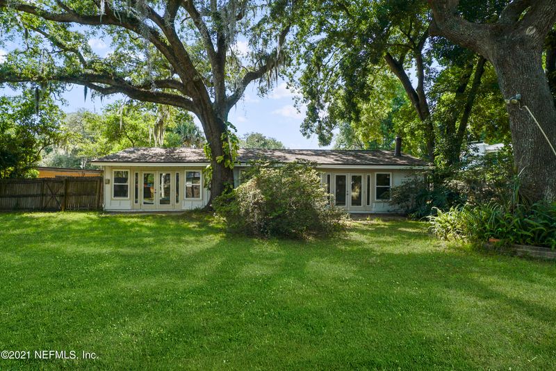 1925 Tanglewood Rd, Jacksonville Beach, FL 32250