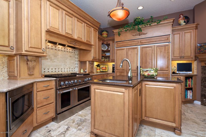 1928 Bluebonnet Ct, Fleming Island, FL 32003
