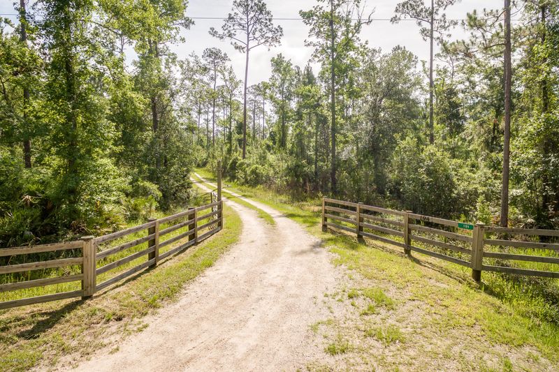 193 Bayard Rd, Green Cove Springs, FL 32043
