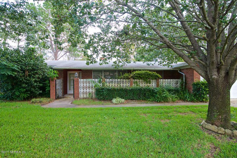 1931 Dalamon St, Jacksonville, FL 32211