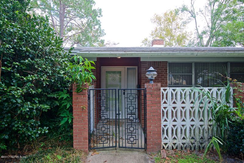 1931 Dalamon St, Jacksonville, FL 32211