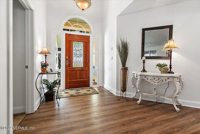 1937 Sevilla Blvd W, Atlantic Beach, FL 32233