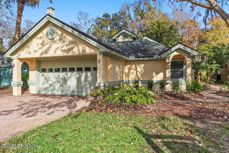 1937 Sevilla Blvd W, Atlantic Beach, FL 32233