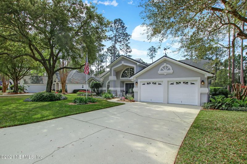1939 Woodlake Dr, Fleming Island, FL 32003
