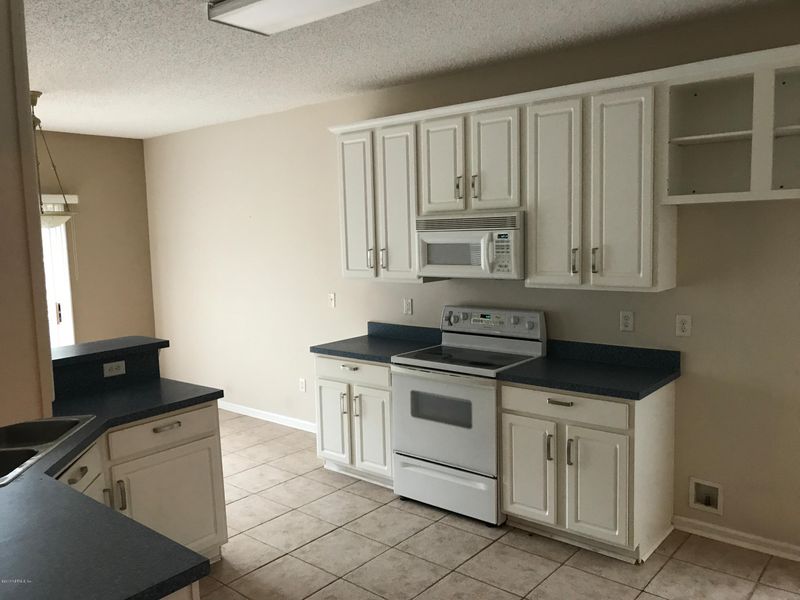 1941 Spoonbill St, Jacksonville, FL 32224