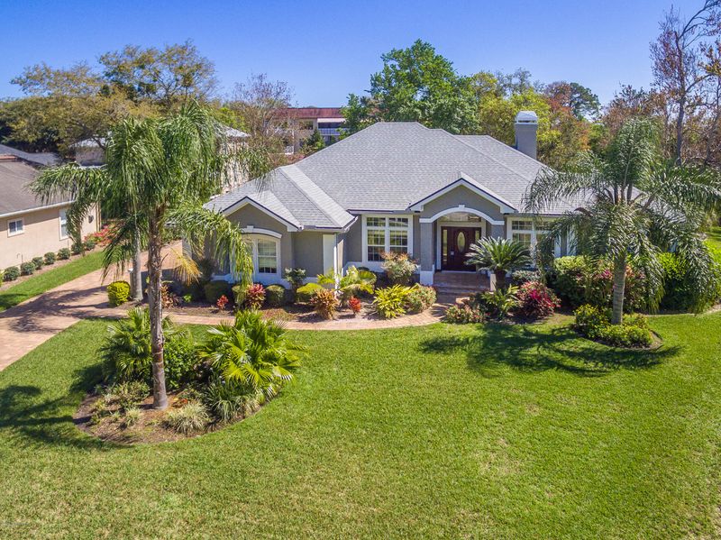 1948 Sevilla Blvd W, Atlantic Beach, FL 32233