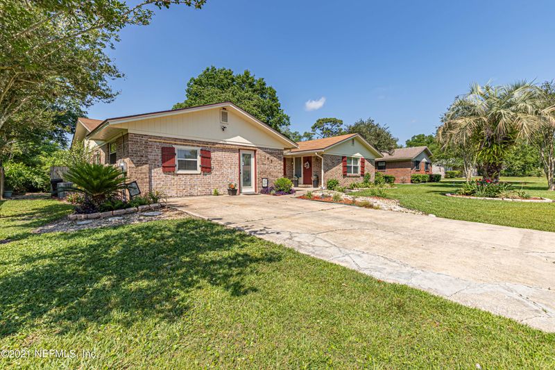 195 Parkside Ave, Orange Park, FL 32065