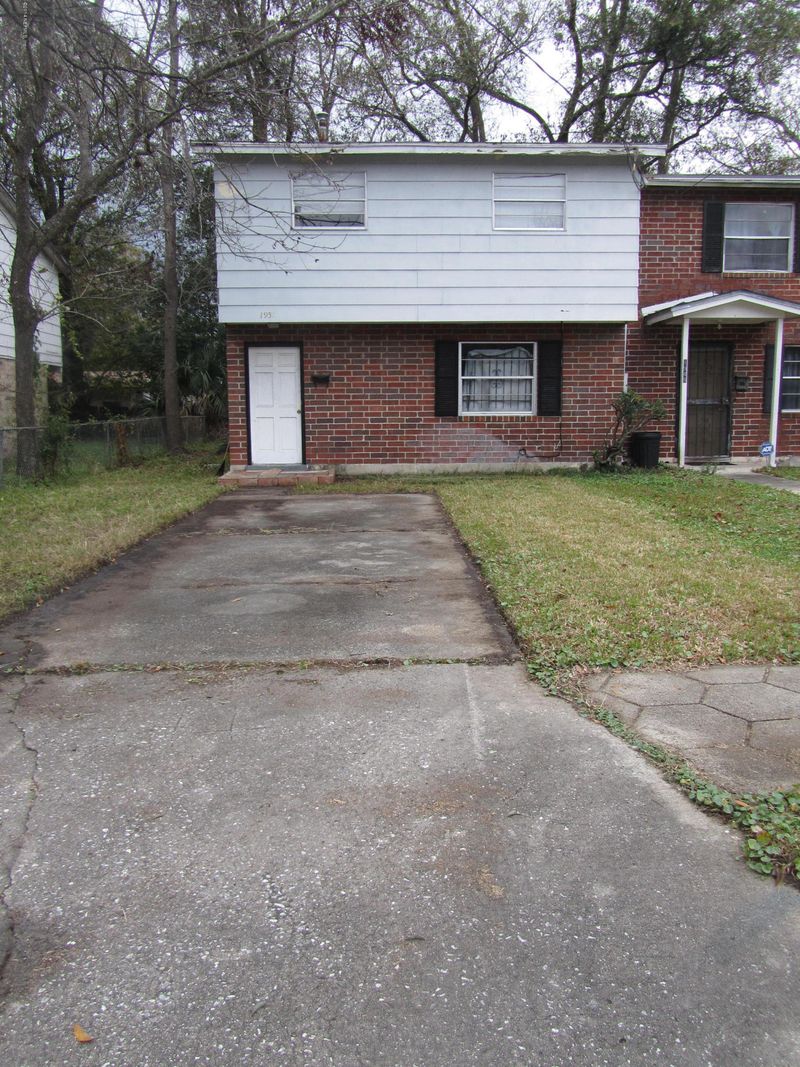 1951 Erline Dr, Jacksonville, FL 32209