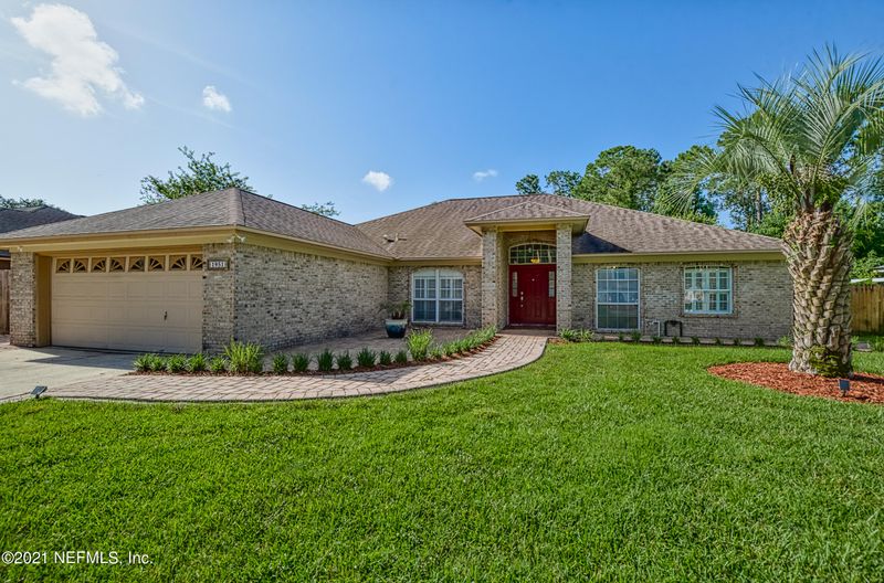 1951 Harbor Island Dr, Fleming Island, FL 32003