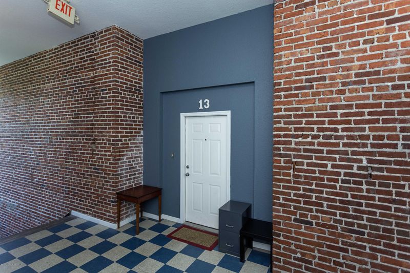 1951 N Market St #13, Jacksonville, FL 32206