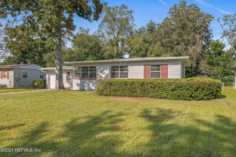 1953 Rugby Rd, Jacksonville, FL 32208