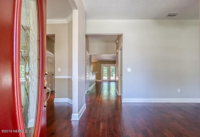 1957 Cedar River Ct, Fleming Island, FL 32003