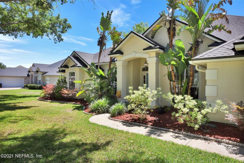 196 Ivy Lakes Dr, Jacksonville, FL 32259