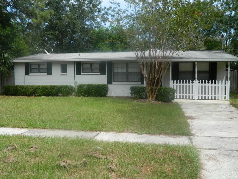 196 Lyra St, Orange Park, FL 32073