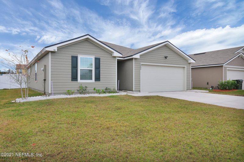 1960 Pebble Point Dr, Green Cove Springs, FL 32043