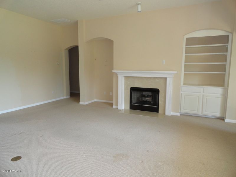 1961 White Dogwood Ln, Fleming Island, FL 32003