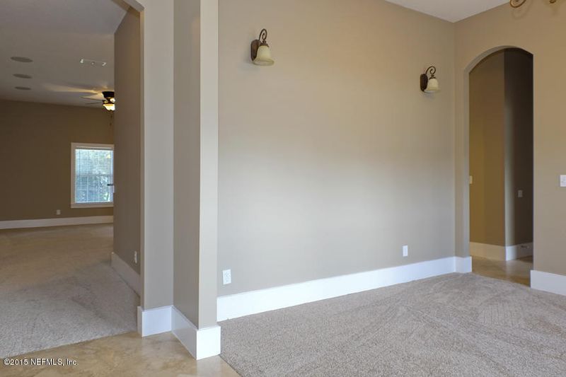 1962 Lakeshore Dr N, Fleming Island, FL 32003