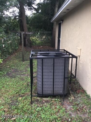 1962 W 2nd St #1&2, Jacksonville, FL 32209