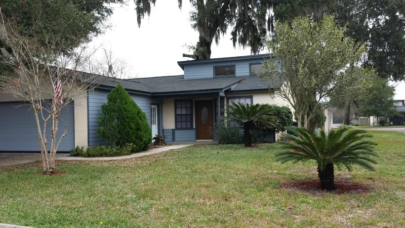 1963 Blue Bird Rn E, Orange Park, FL 32073