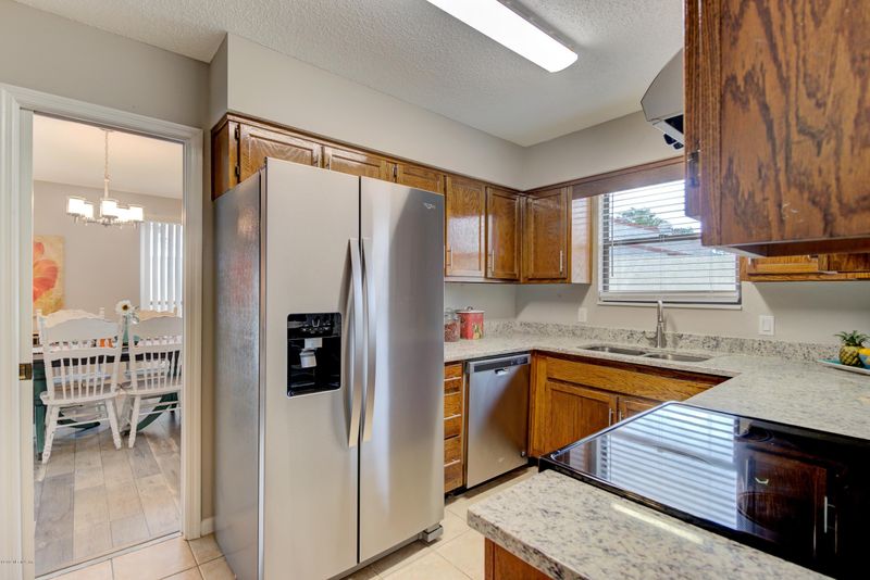 1966 Hickory Rn W, Orange Park, FL 32073