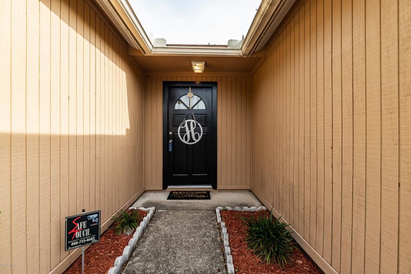 1972 W Acorn Rn, Orange Park, FL 32073