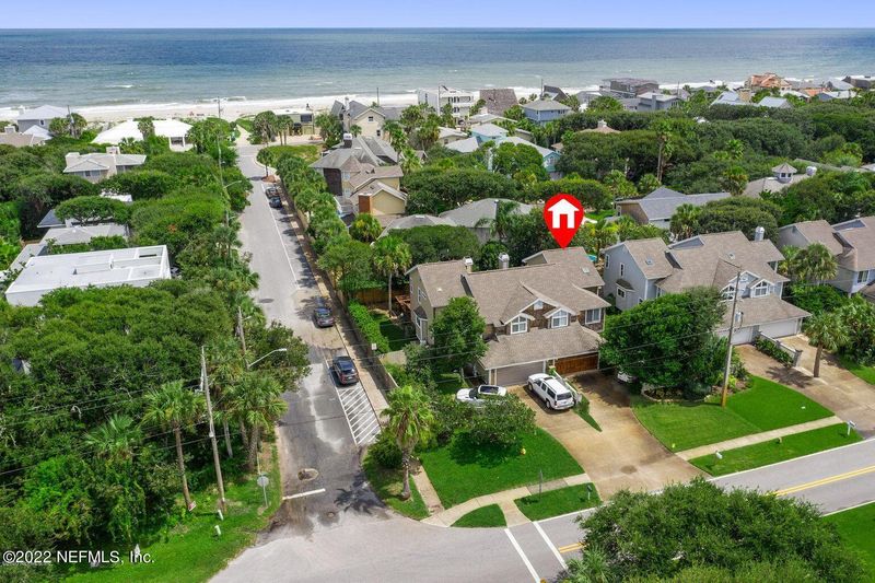 1973 Seminole Rd, Atlantic Beach, FL 32233