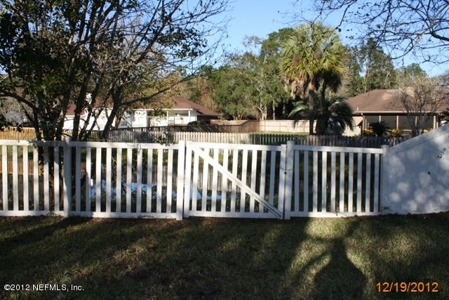 1975 Willow Grouse Pl, St Johns, FL 32259