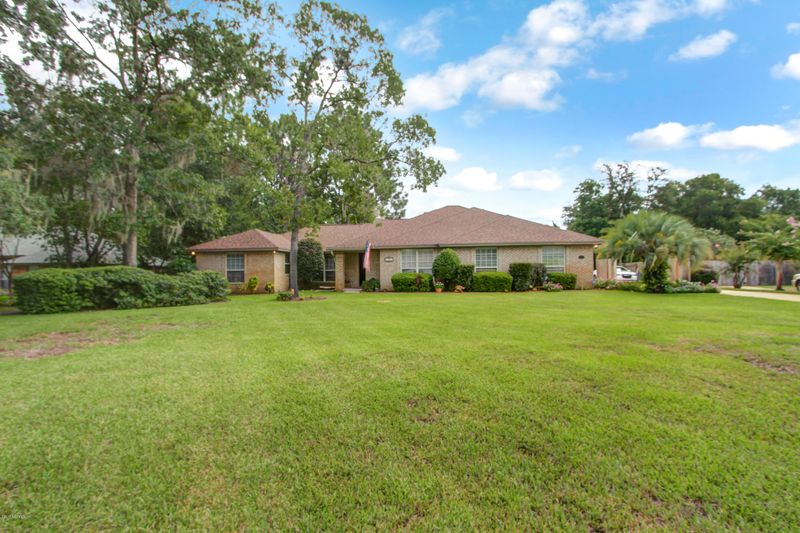 1985 Web Foot Pl, St Johns, FL 32259