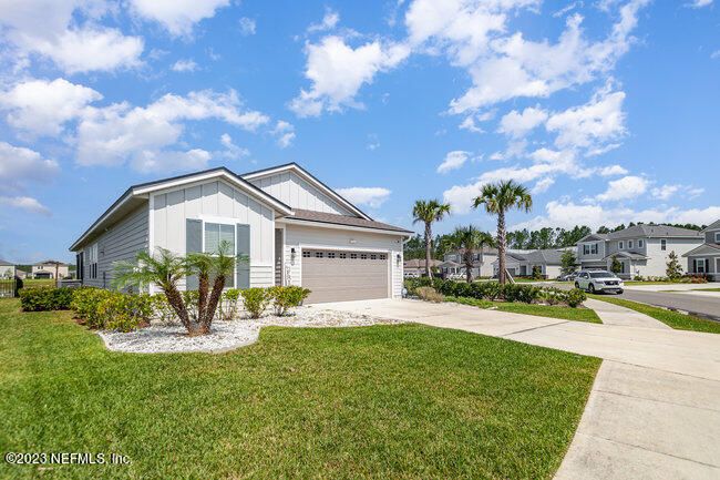 2000 Amberly Dr, Middleburg, FL 32068