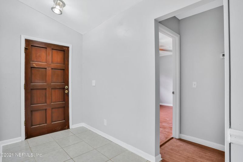 2001 Mill Creek Rd, Jacksonville, FL 32211