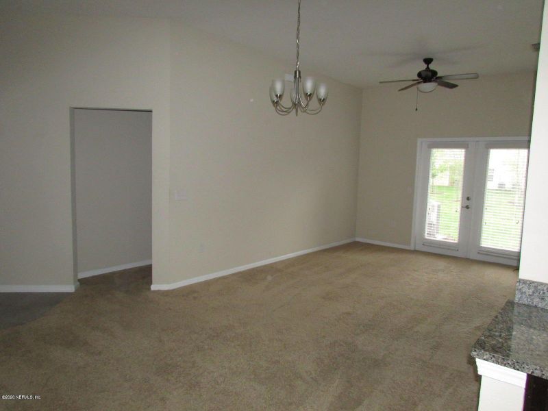 201 Larkin Pl #102, St Johns, FL 32259