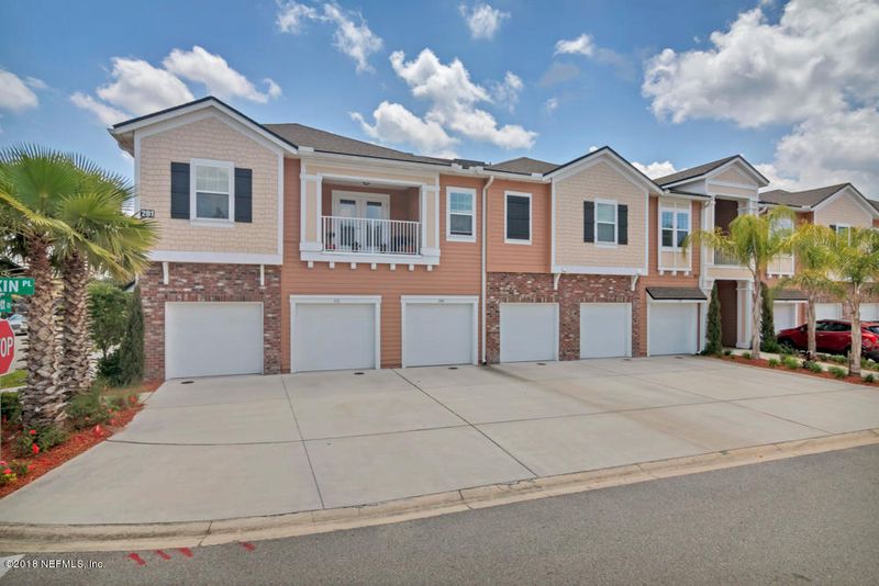 201 Larkin Pl #111, St Johns, FL 32259