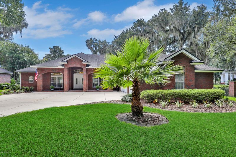 201 N Bartram Trl, St Johns, FL 32259