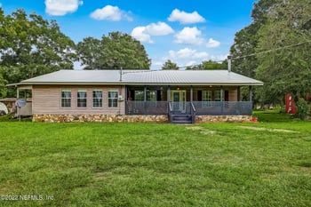 2011 NW 251st St, Lawtey, FL 32058