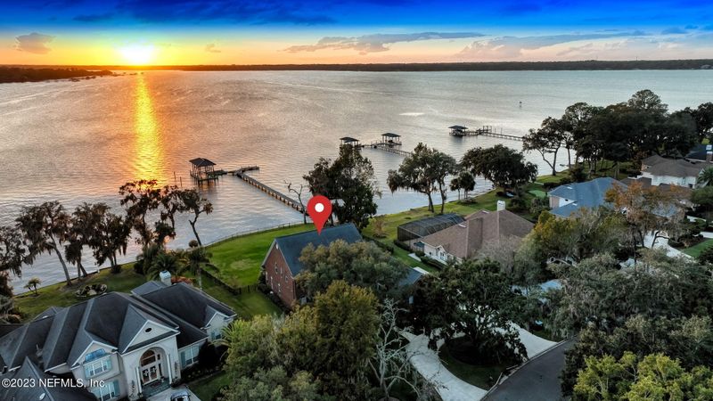 2011 Salt Myrtle Ln, Fleming Island, FL 32003