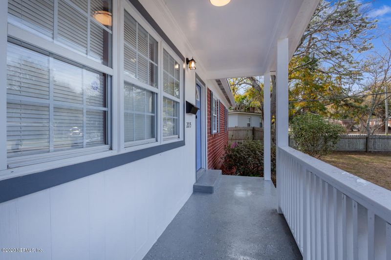 2015 Sprinkle Dr, Jacksonville, FL 32211