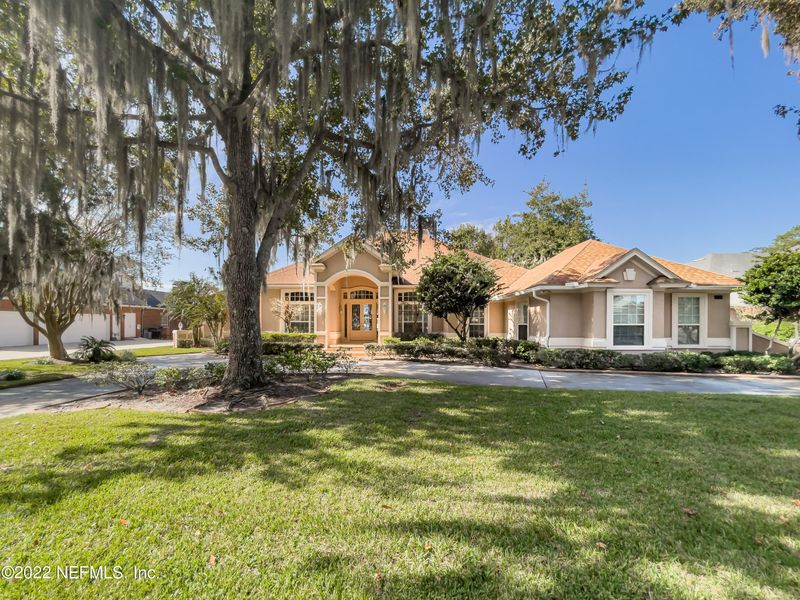 2017 Salt Myrtle Ln, Fleming Island, FL 32003