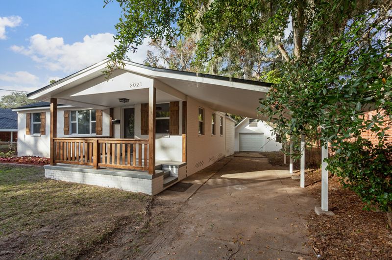 2021 Lordun Ter, Jacksonville, FL 32207