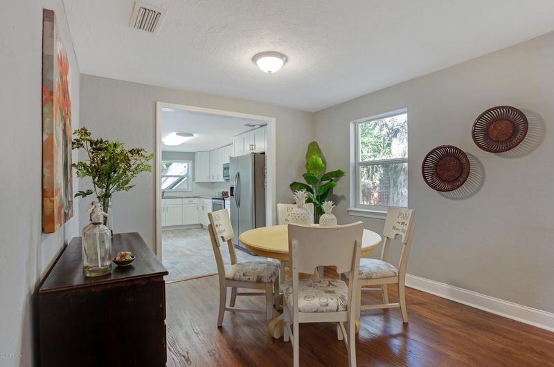 2021 Lordun Ter, Jacksonville, FL 32207