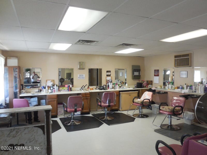 6120 Crill Ave, Palatka, FL 32177