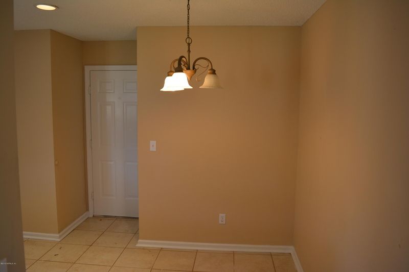 2022 Hunters Trace Cir, Middleburg, FL 32068