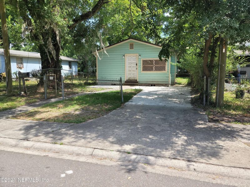 2022 W 10th St, Jacksonville, FL 32209