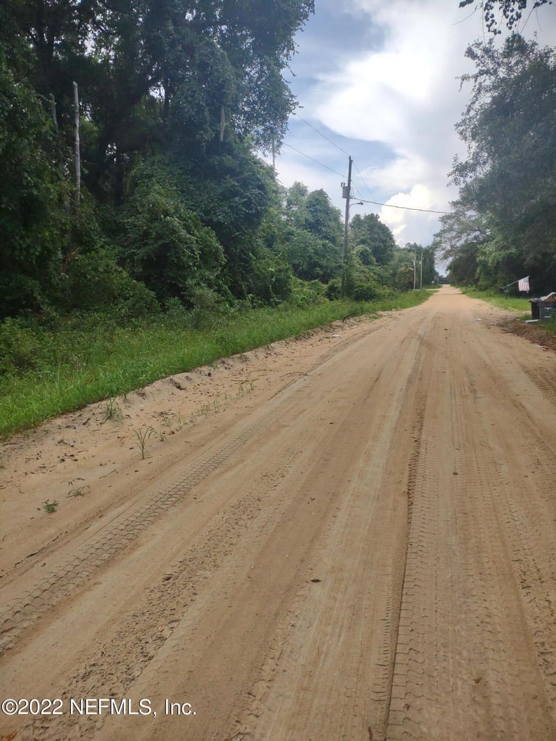 0260 Wilson Dr, Interlachen, FL 32148